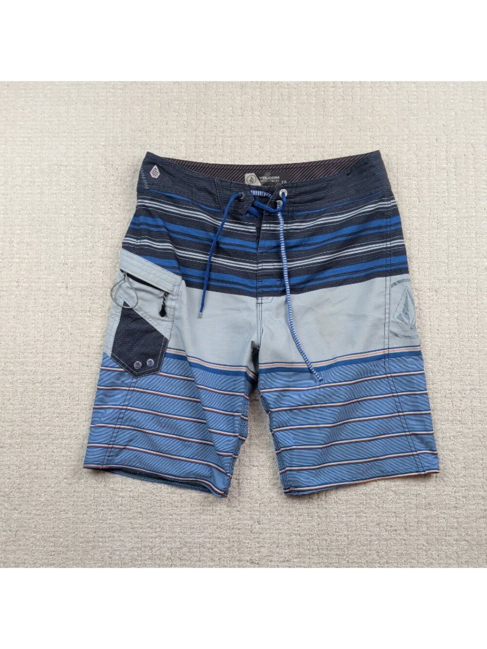 Volcom Mod-Tech Board Shorts Mens 28 Blue Surf Swim Trunks Surfer Striped Blue